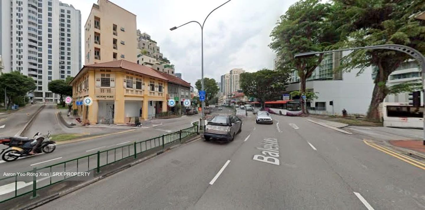 Balestier Road (D12), Shop House #570468741